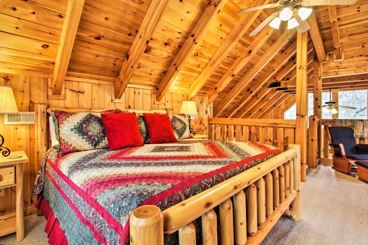 Villa Gatlinburg Mountainside Escape with Outdoor Hot Tub! Exterior foto