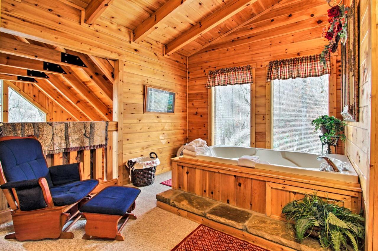 Villa Gatlinburg Mountainside Escape with Outdoor Hot Tub! Exterior foto
